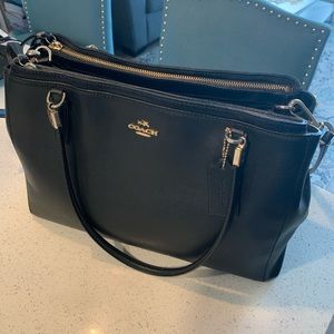Black Coach Large shoulder handbag